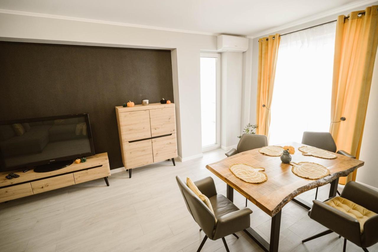 Sibiu Ezonia Central Apartment Exterior photo