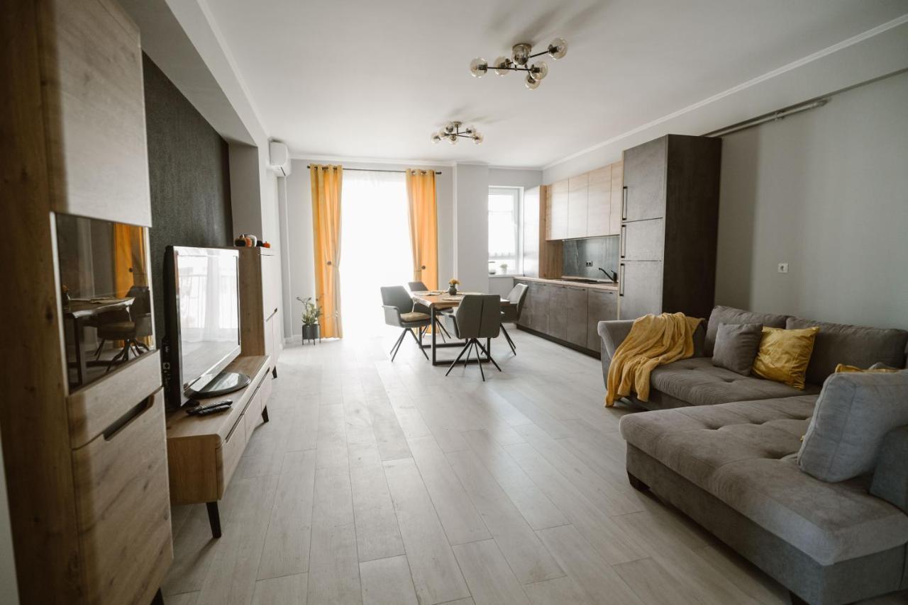 Sibiu Ezonia Central Apartment Exterior photo