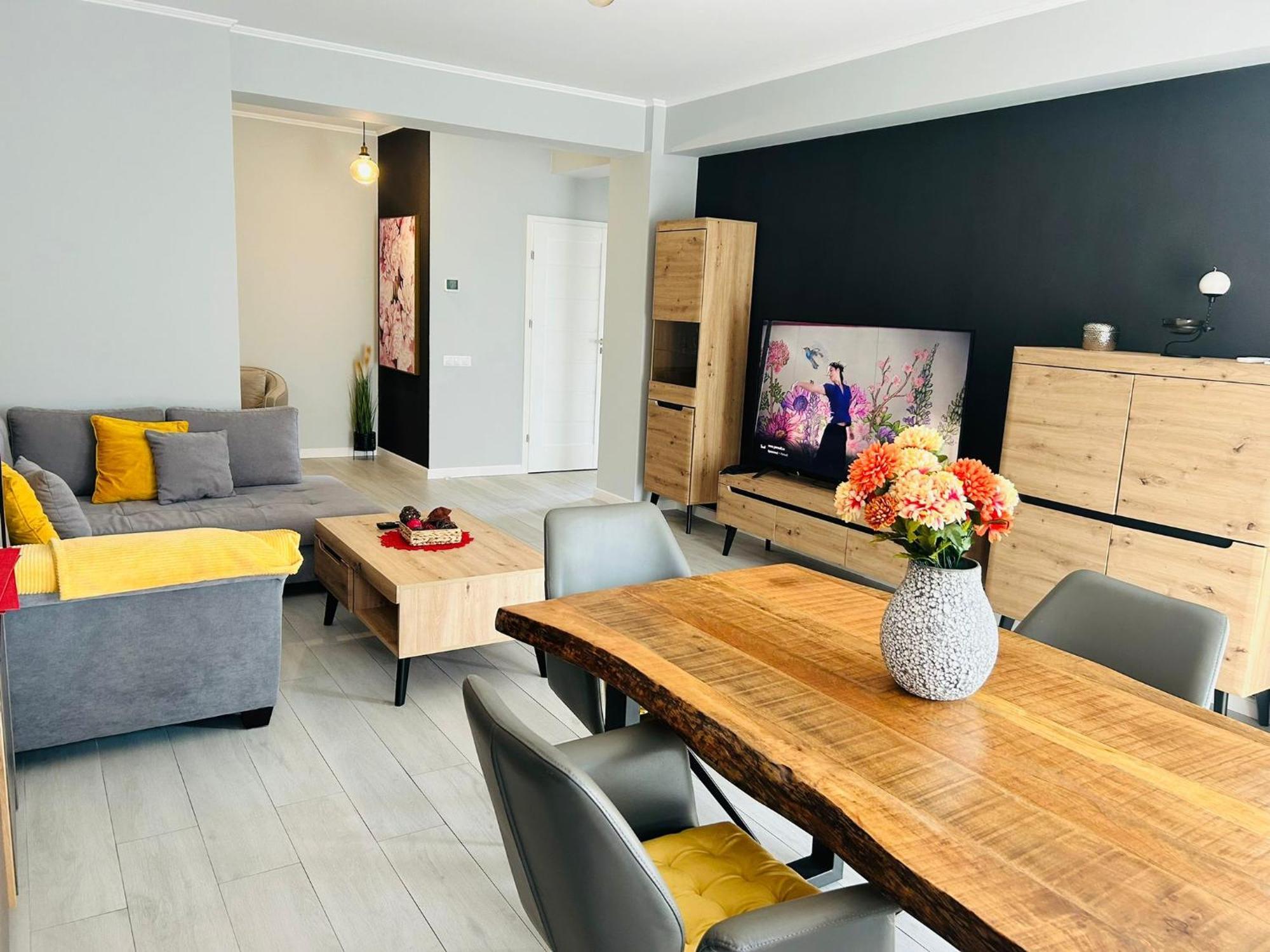 Sibiu Ezonia Central Apartment Exterior photo